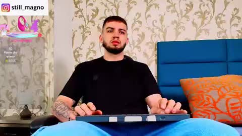 Michael Stevens online show from June 25, 11:04 am