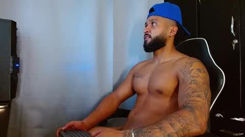 maximo online show from March 26, 8:08 am