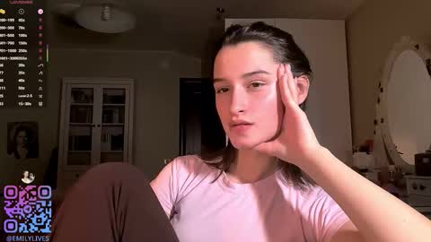 Emily online show from December 5, 2:59 pm