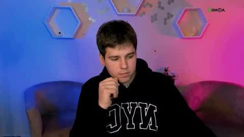 Your Michael online show from December 4, 9:42 am