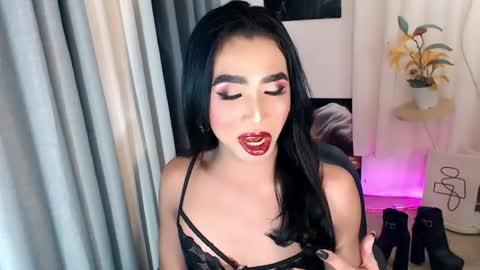 michaelagoddess online show from April 22, 6:26 pm