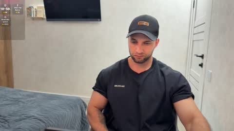 michaelbradley_for_u online show from July 23, 7:44 pm