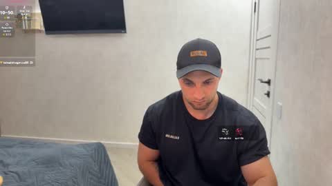 michaelbradley_for_u online show from July 25, 8:29 pm