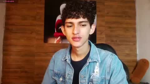 michaelkoiv online show from June 17, 12:32 pm