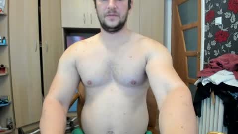 michaelragnar90 online show from June 15, 7:11 am
