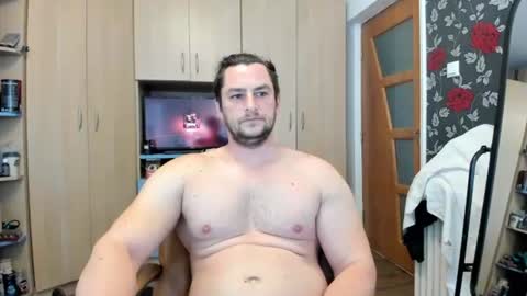 michaelragnar90 online show from June 11, 5:49 am