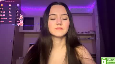 Aidaxo online show from June 26, 2:44 pm