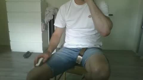 michas909 online show from June 2, 1:24 pm