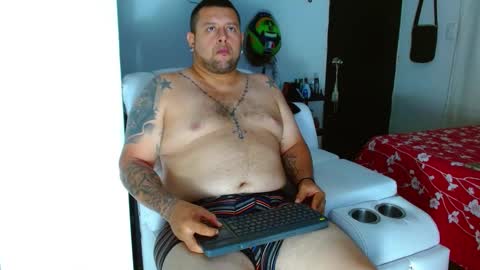 Snapshot of michell_myers chatting on February 10, 10:19 pm michell_myers online show from February 10, 10:19 pm