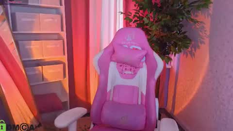 Michelle online show from July 15, 1:11 am