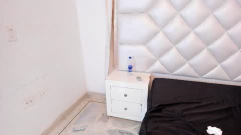 michelleblair1 online show from July 28, 7:39 pm