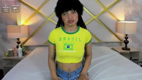 michellebronx online show from June 24, 11:39 am
