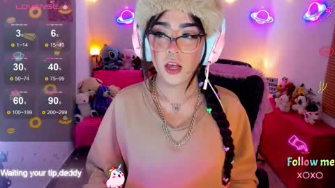   online show from November 11, 4:03 am