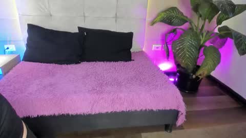 michonne_09 online show from November 1, 8:52 pm