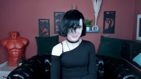 Micke online show from April 21, 9:05 am