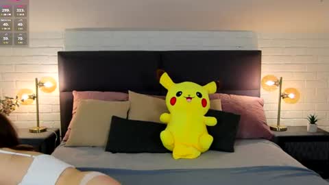 micky___love online show from July 1, 6:27 pm