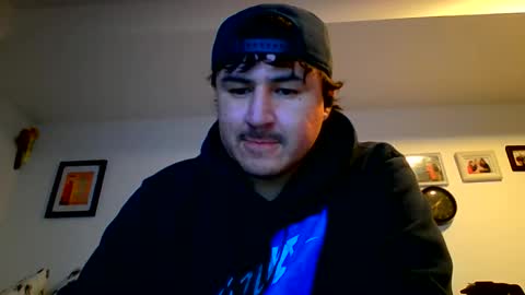 midjiminido420 online show from March 18, 5:35 am