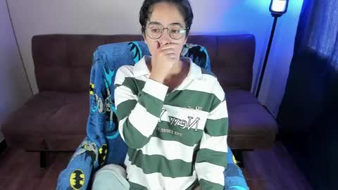 Blue online show from May 7, 3:30 pm