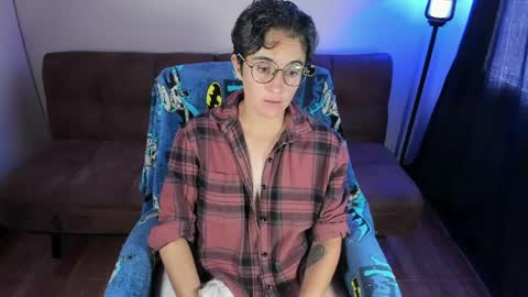 Blue online show from April 29, 5:30 pm