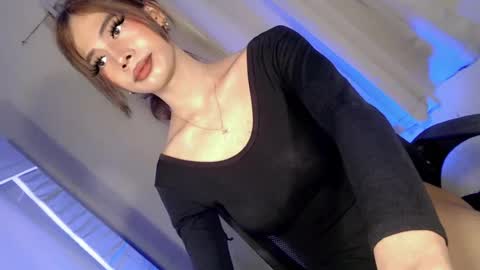midnight_mystique18 online show from August 3, 3:40 pm