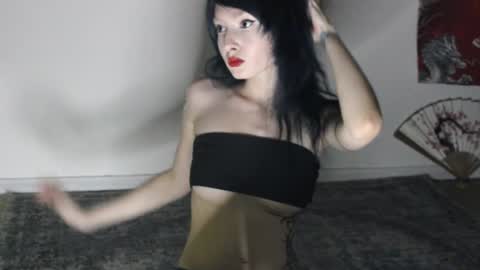 midnightsiren online show from October 6, 5:31 pm