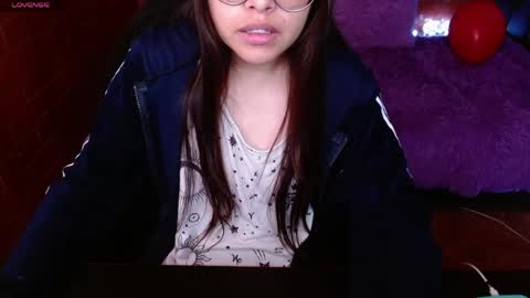 Midori 7u7 online show from April 23, 3:35 pm