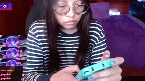 Midori 7u7 online show from June 19, 4:46 pm