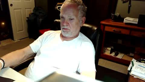 midwestdad09 online show from July 29, 12:43 am