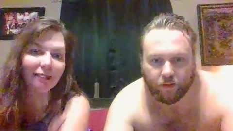 midwestlovers1990 online show from November 27, 5:37 am