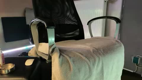 mies35 online show from January 31, 11:13 pm