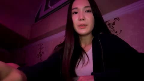 migdaliafenlon online show from September 15, 3:35 pm