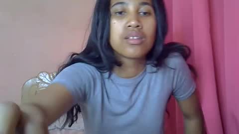 mihpretties online show from February 17, 7:07 am