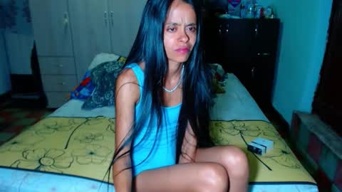 Snapshot of miia_jensen chatting on September 17, 2:37 am MIA online show from September 17, 2:37 am