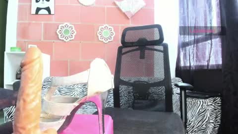 miia_lovve online show from April 29, 5:30 pm