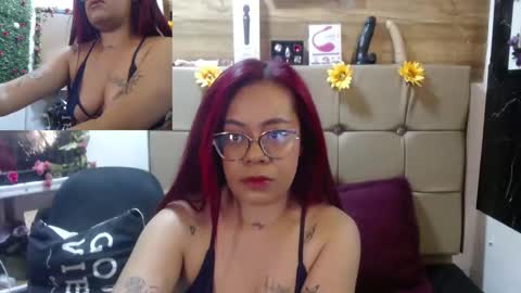 miia online show from September 25, 6:59 pm