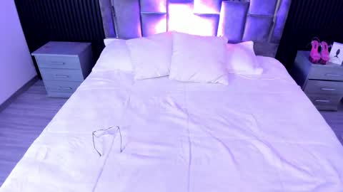 Mia Monroe online show from October 22, 7:48 pm