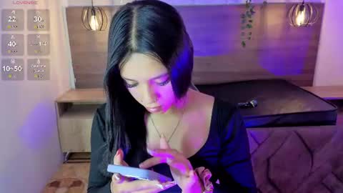 miiaboss online show from July 2, 11:04 am
