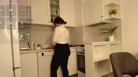 Emma online show from February 27, 5:15 pm