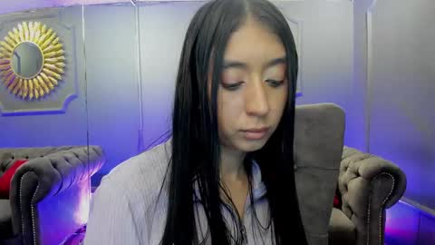 Snapshot of miilu__1 chatting on February 6, 6:29 am miilu  online show from February 6, 6:29 am