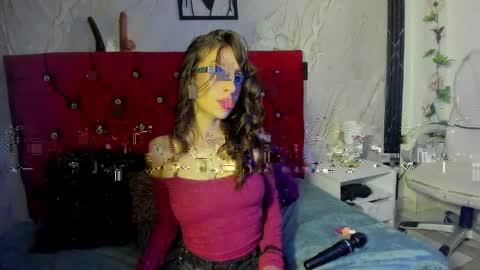miis_beella online show from April 29, 7:51 pm