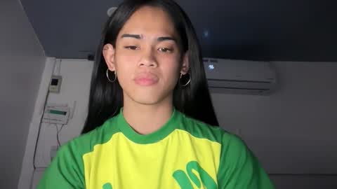 mika_pedersen online show from September 24, 7:48 am