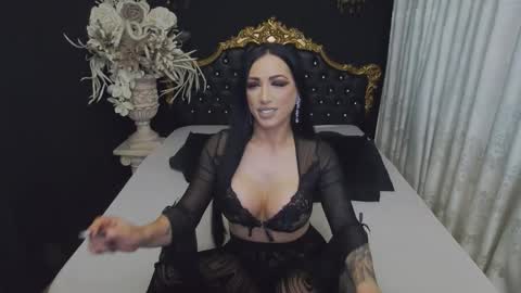 Mikaela online show from November 7, 6:05 am