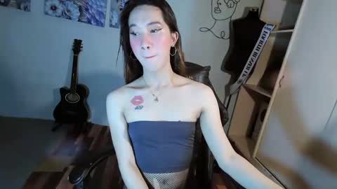 ELLA online show from March 10, 5:22 am