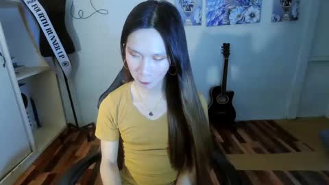 ELLA online show from February 13, 1:26 pm