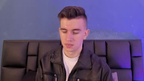 mikael online show from January 15, 5:05 am