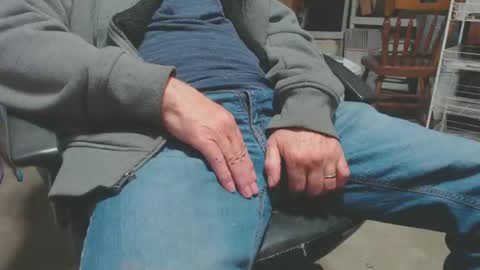 mike694fun online show from December 17, 10:43 pm