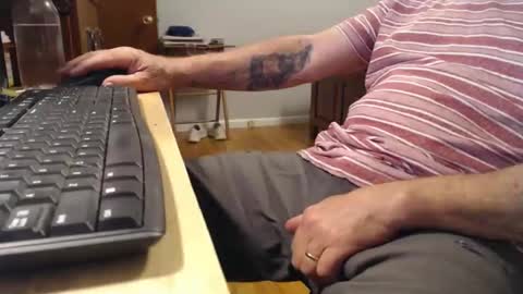 mike694fun online show from June 2, 11:29 pm