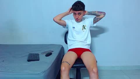 Mike IMDEPENDIENT MODEL online show from April 23, 2:52 am
