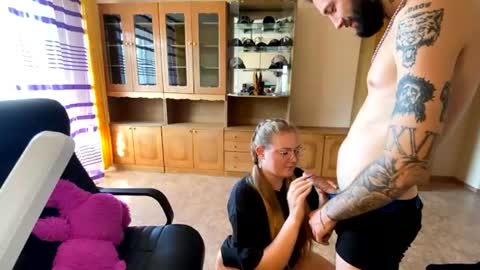 Mike and anna online show from July 5, 10:55 am