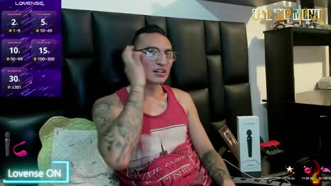 Mike Bennet Make me Cum Please online show from March 23, 10:48 pm